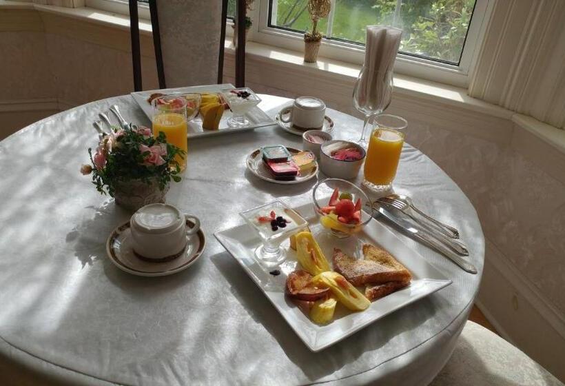 住宿加早餐  Inn On Frederick