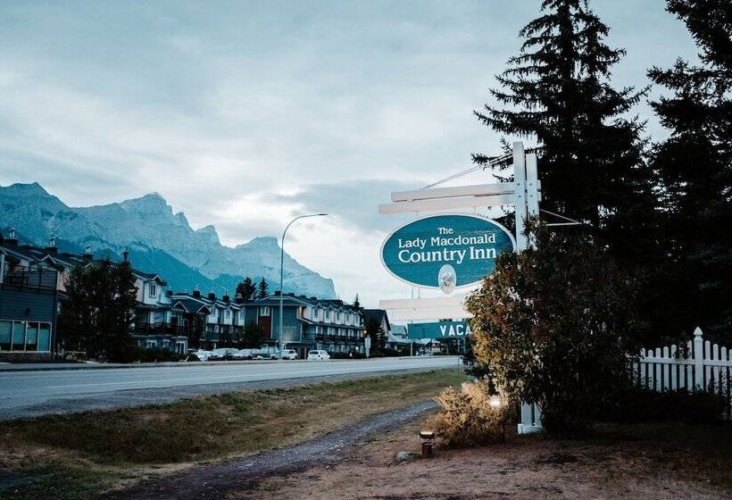 ベッドアンドブレックファースト Lady Macdonald Country Inn