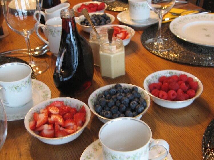 ベッドアンドブレックファースト Magnetic Hill Winery