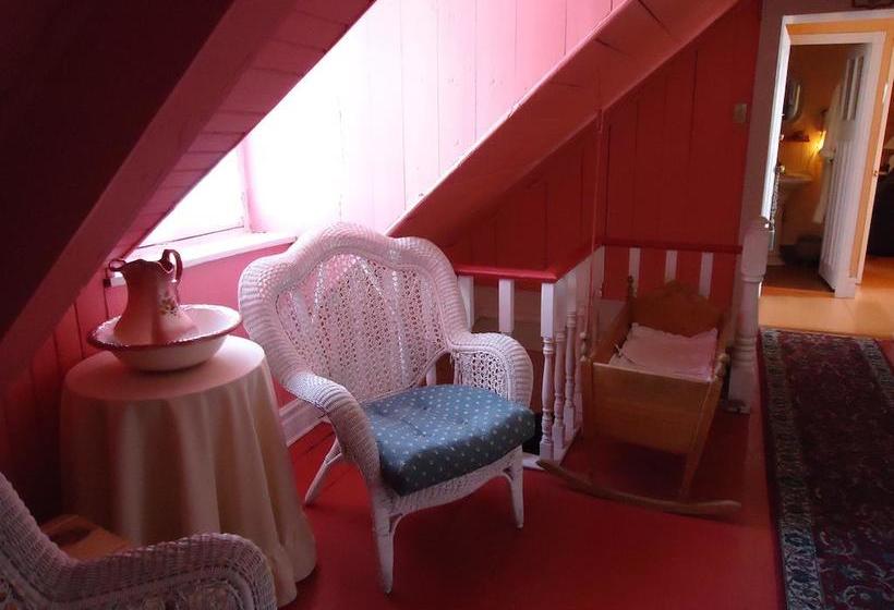 مبيت وإفطار Maison Hovington