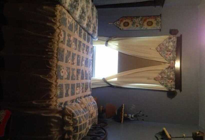 مبيت وإفطار Maison Mckenzie House