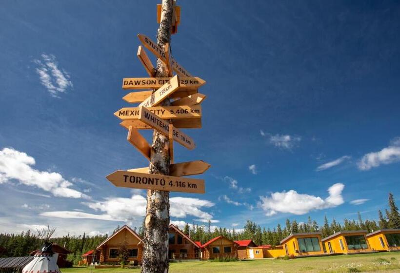 مبيت وإفطار Northern Lights Resort & Spa