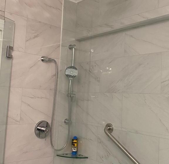 ベッドアンドブレックファースト Serenity