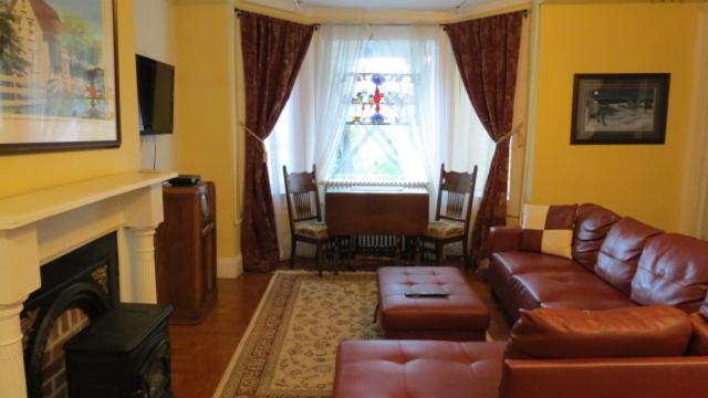 ベッドアンドブレックファースト The Roses Heritage Inn