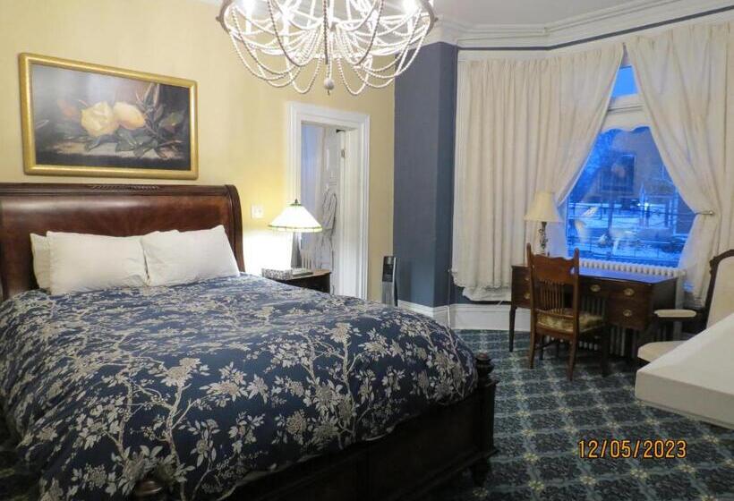 مبيت وإفطار The Roses Heritage Inn
