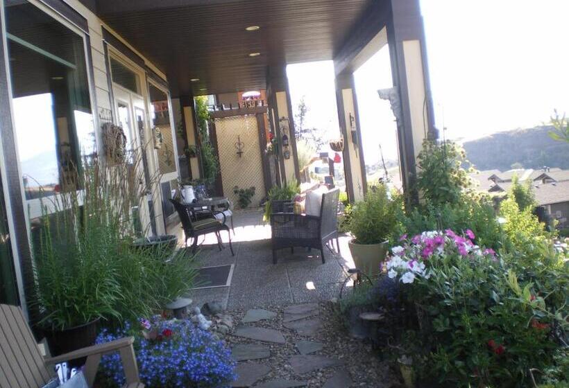 Bed and Breakfast Turtle Mountain Inn