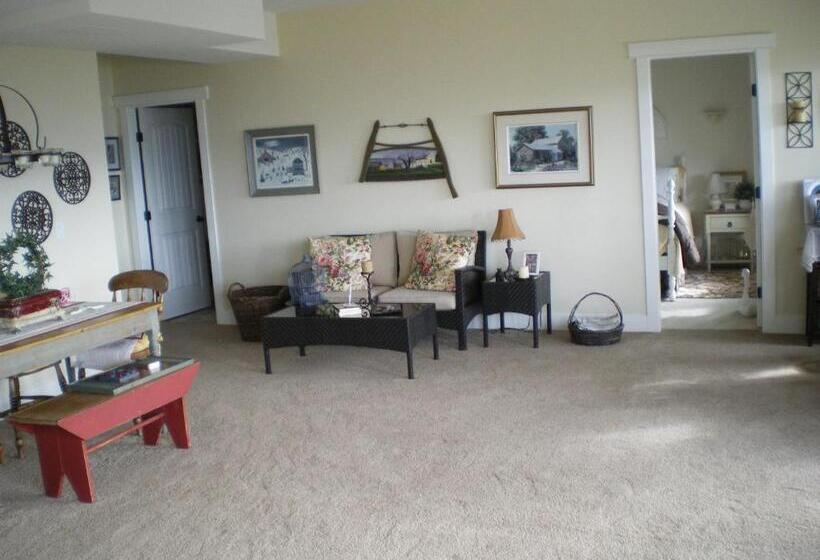 Bed and Breakfast Turtle Mountain Inn