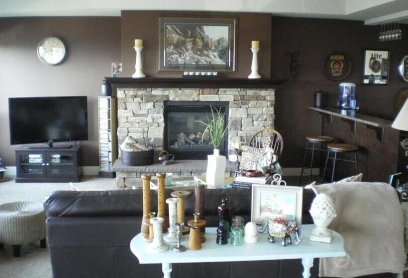 Bed and Breakfast Turtle Mountain Inn