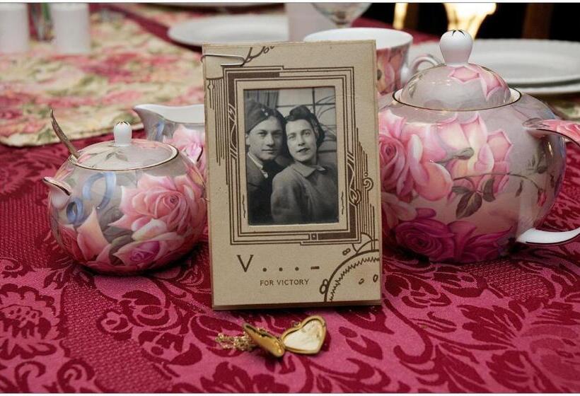 Bondy House Bed & Breakfast