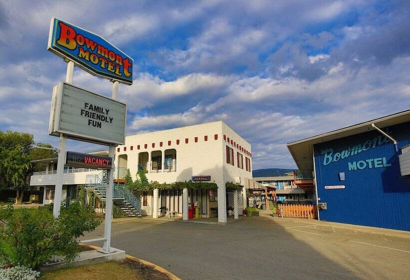 Bowmont Motel
