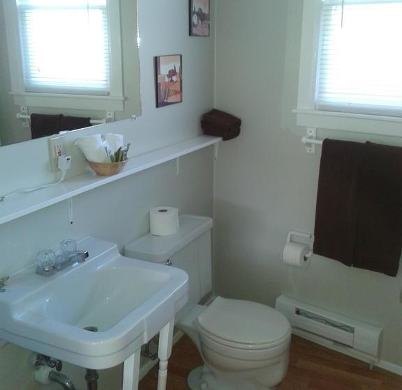 Capricorn Motel Royale 1000 Islands