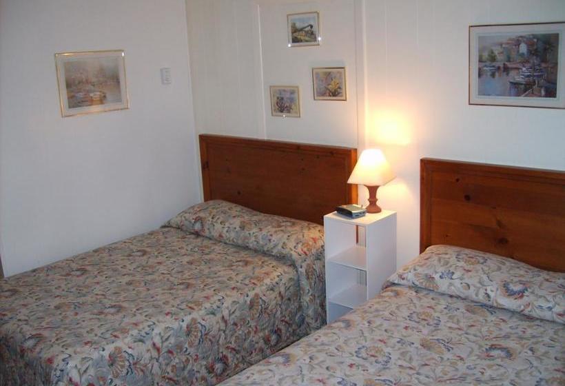 Capricorn Motel Royale 1000 Islands