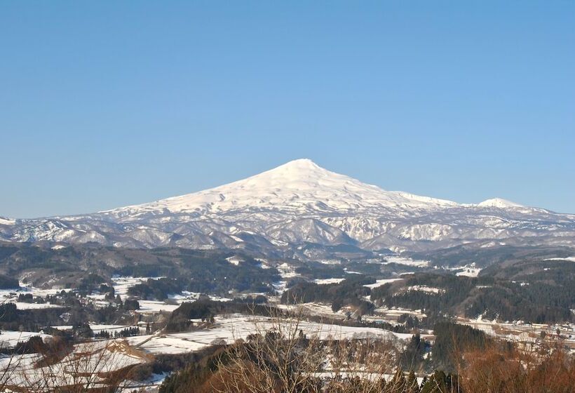 Chokai Sarukura Onsen Hotel Foresta Chokai