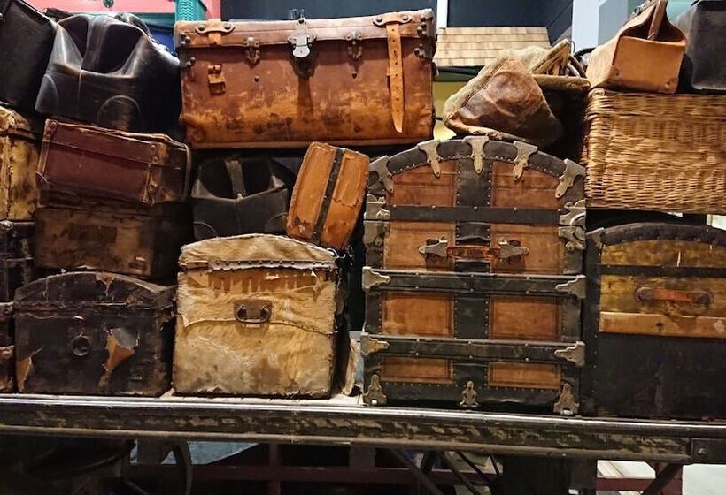 Colborne Bed And Breakfast