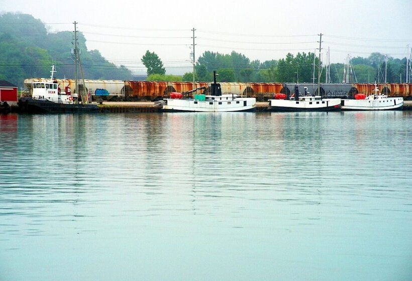 Colborne Bed And Breakfast