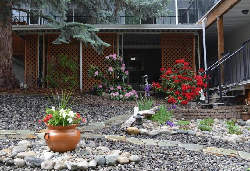 Dogwood Bed & Breakfast