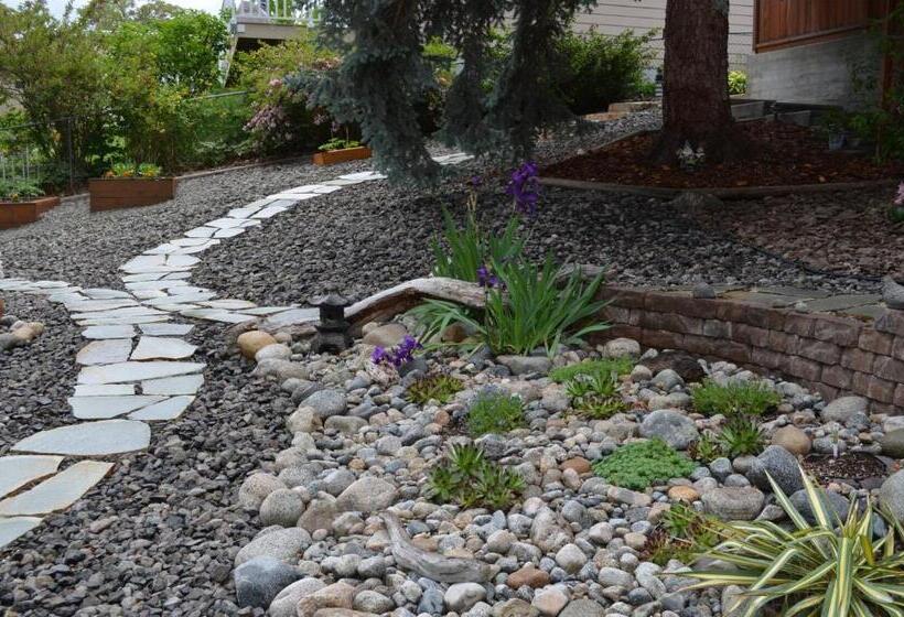 Dogwood Bed & Breakfast