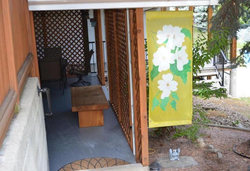 Dogwood Bed & Breakfast