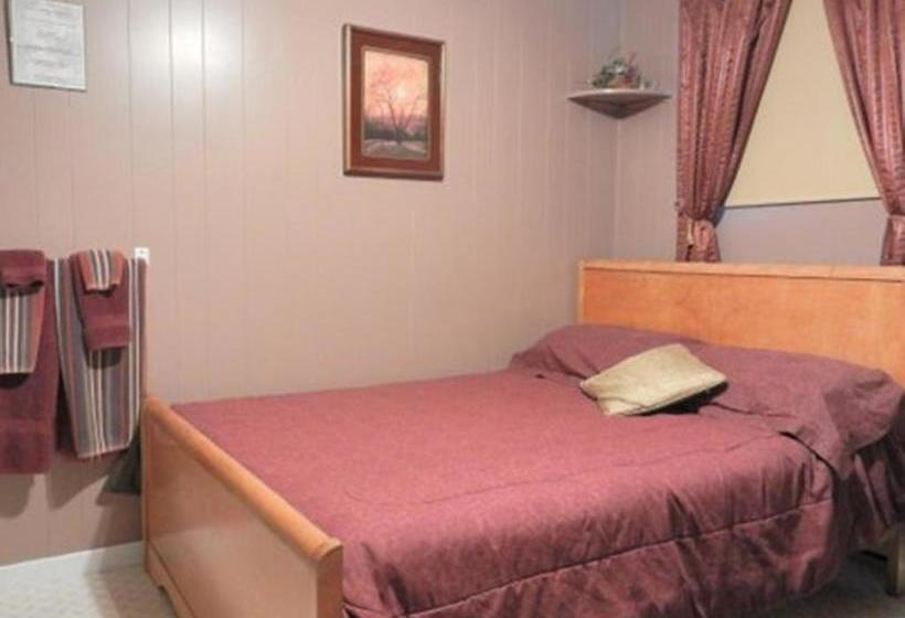 Domaine Joseph Ross Bed And Breakfast