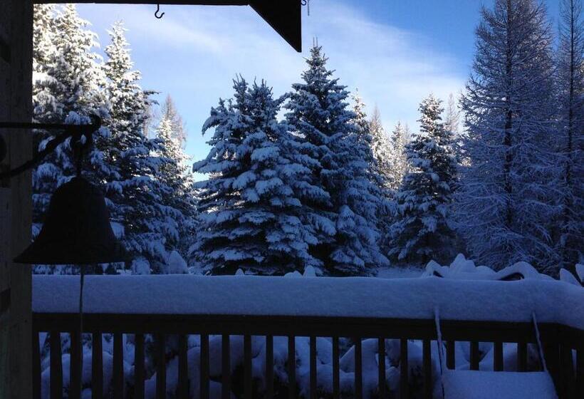 End Of The Road B & B