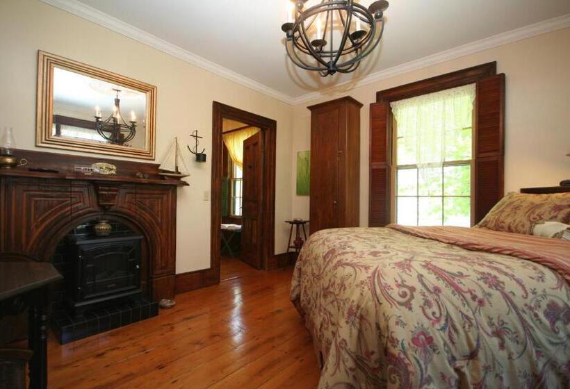 Fisherman's Daughter B&b