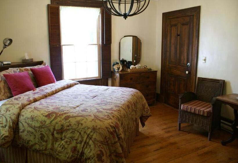 Fisherman's Daughter B&b