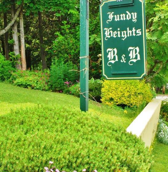 Fundy Heights B&b
