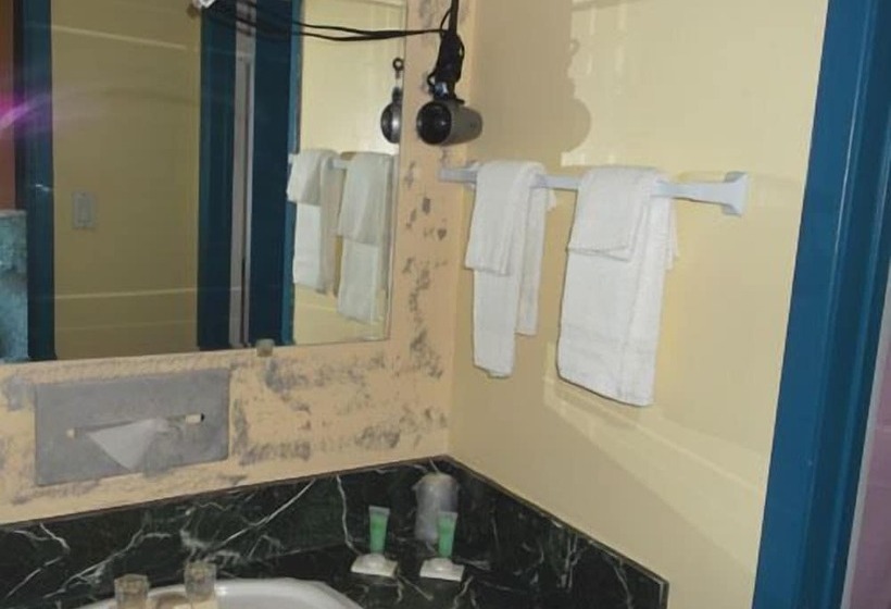 Haileybury Beach Motel