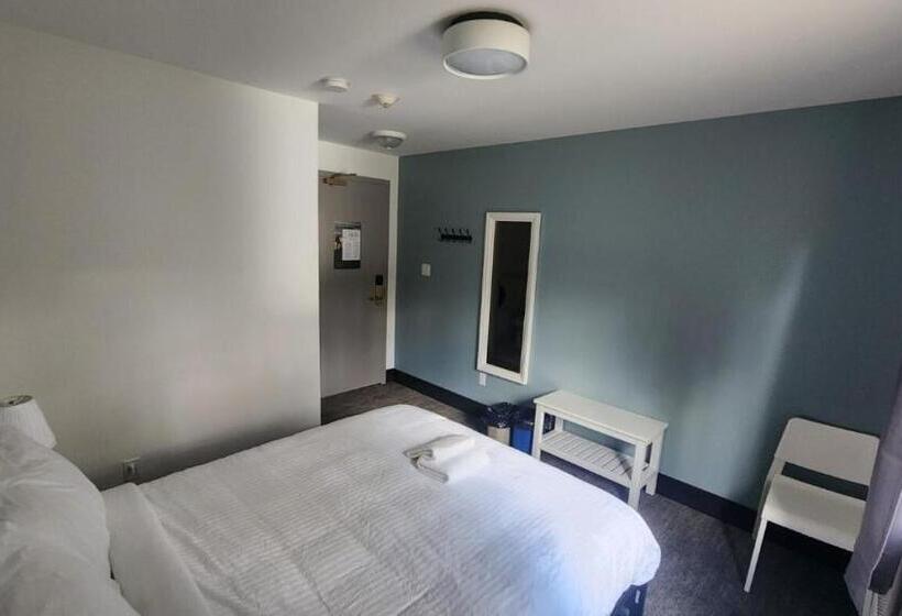 Hi Lake Louise Alpine Centre   Hostel