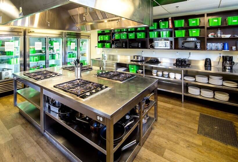 Hi Whistler   Hostel