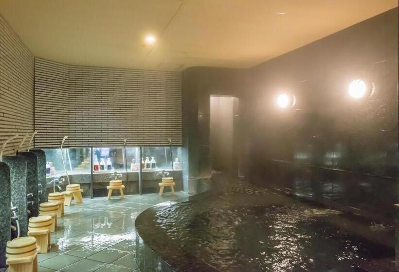 فندق Awara Grand