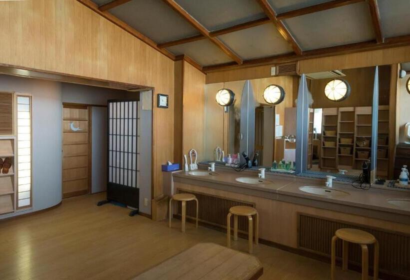 فندق Awara Grand