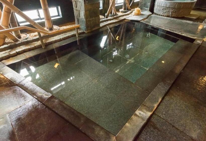 فندق Awara Grand