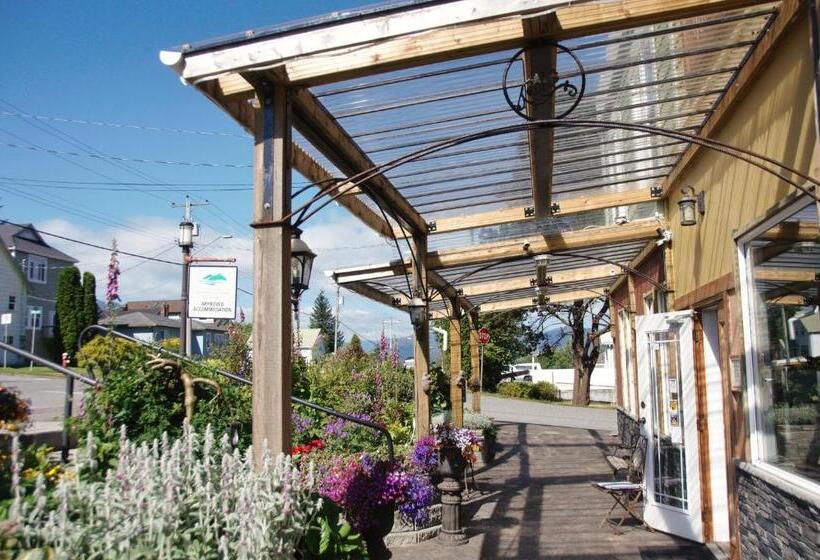 בית מלון כפרי Black Rooster Guesthouse