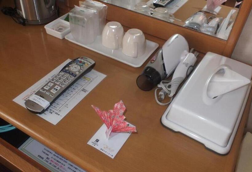 فندق Folkloro Ominato