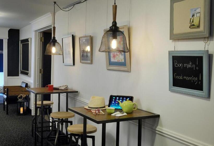 호텔 Hôtel Centre Ville