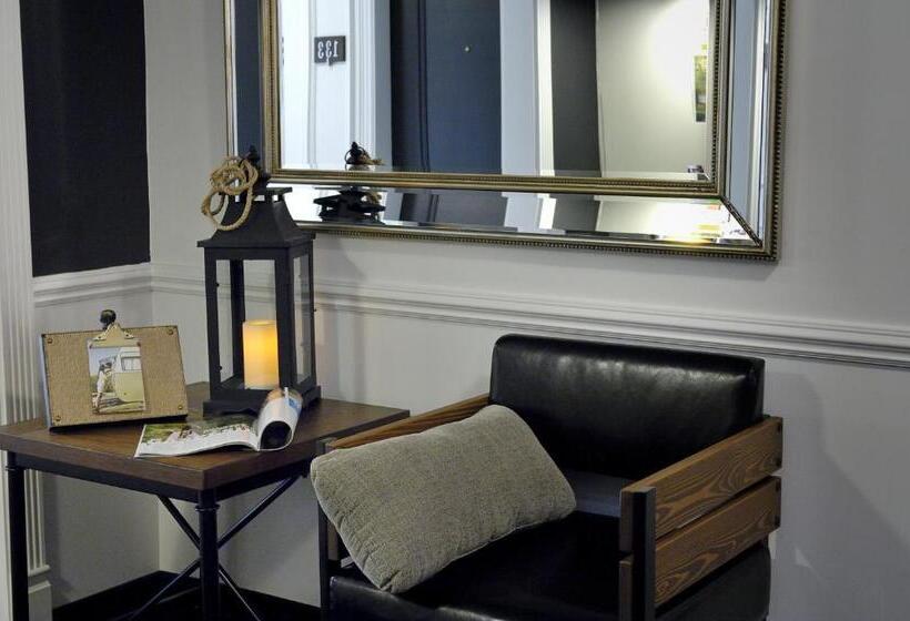 호텔 Hôtel Centre Ville