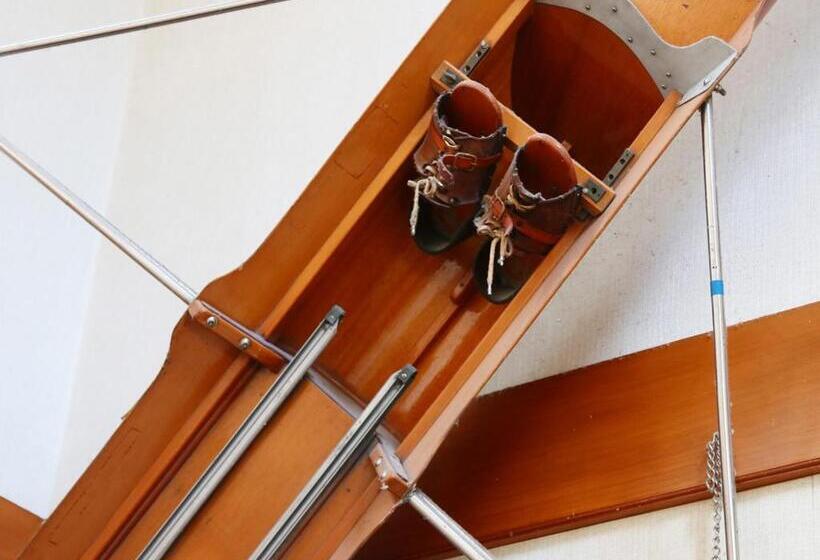 호텔 & Restaurant Yesterday