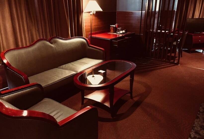 King Ambassador Hotel Kumagaya