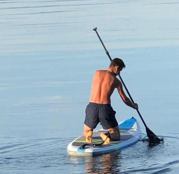 فندق Qualicum Breeze Beach Resort