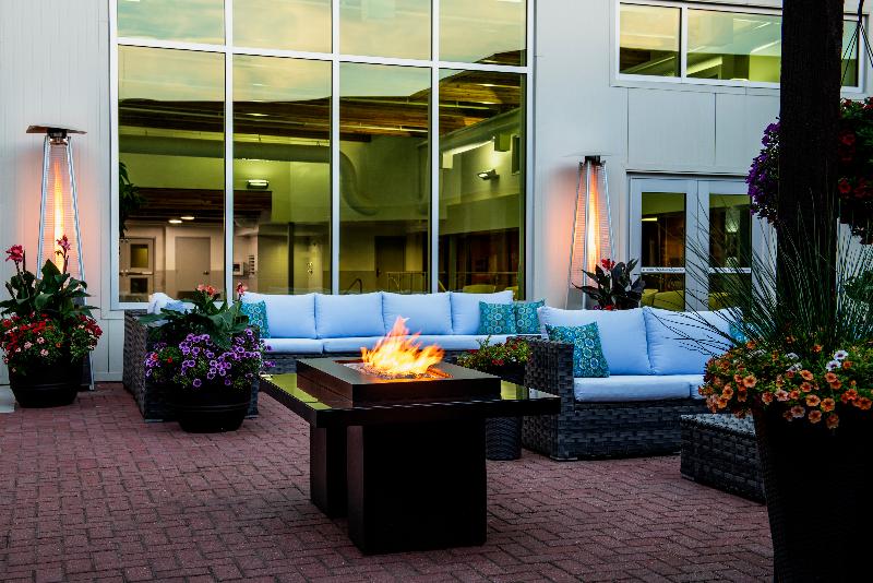 酒店 Red Deer Resort & Casino