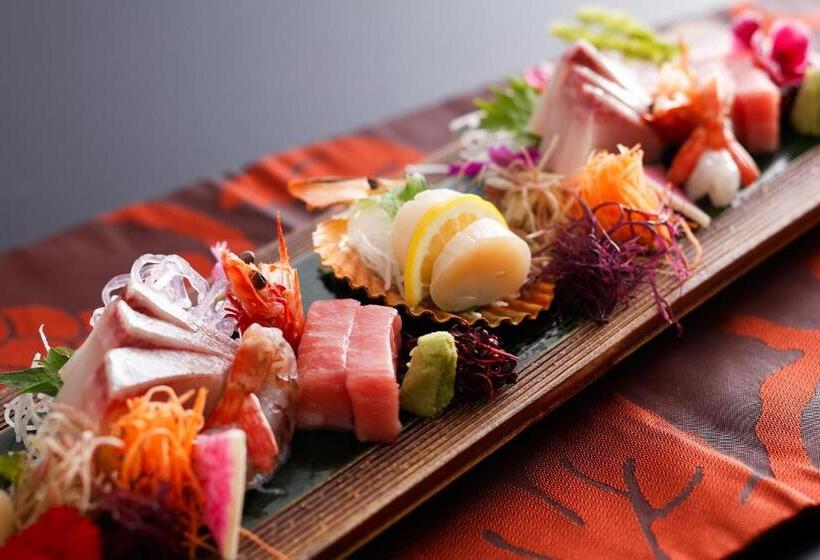 Отель Sunperla Shima