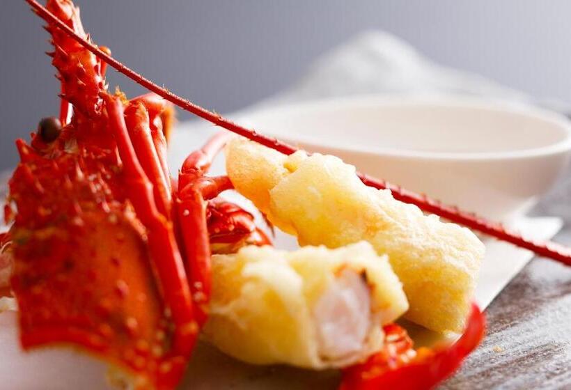 Отель Sunperla Shima