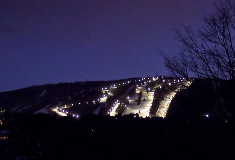 Le Petit Clocher Gite Touristique B & B