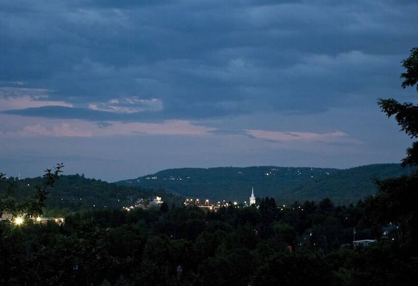 Le Petit Clocher Gite Touristique B & B