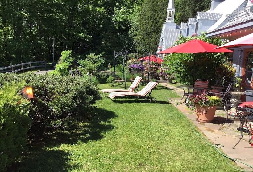 Le Petit Clocher Gite Touristique B & B