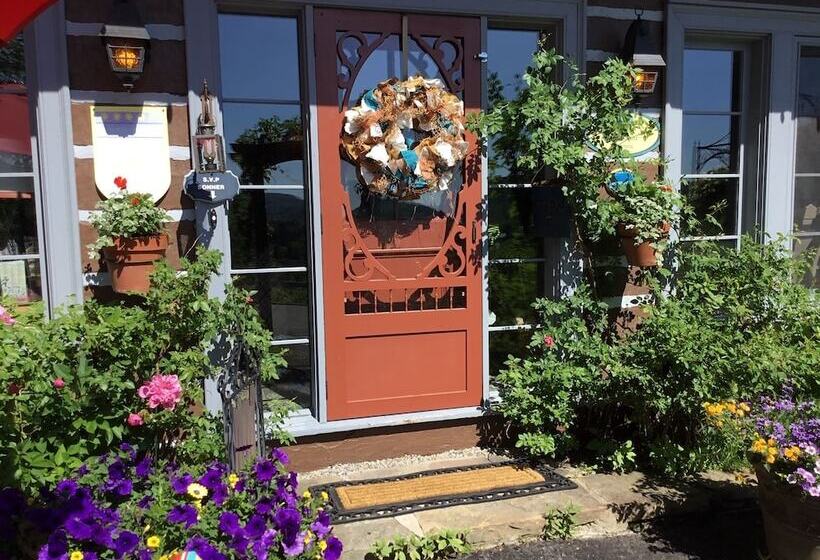 Le Petit Clocher Gite Touristique B & B