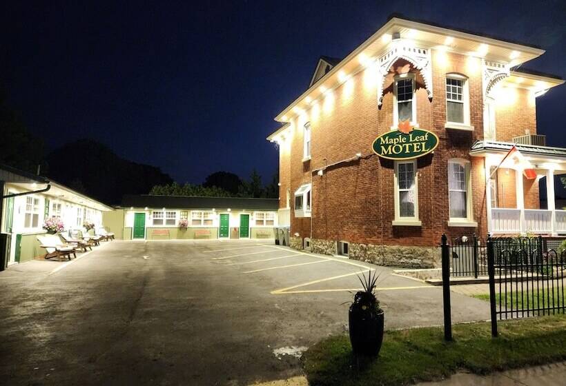 Maple Leaf Motel