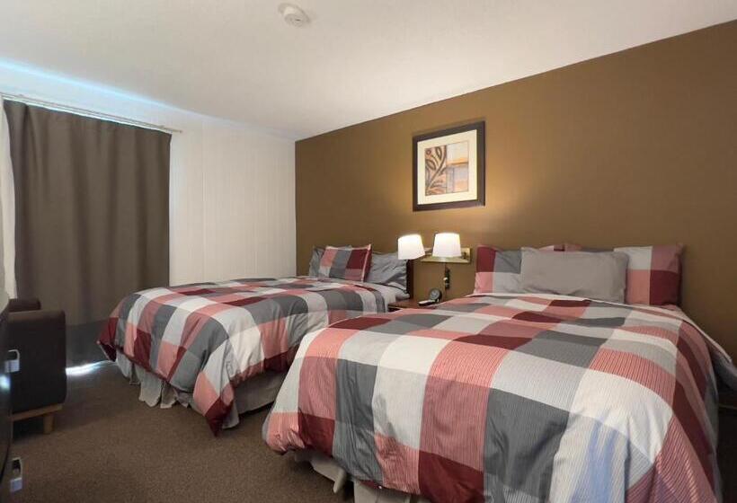 Monashee Motel
