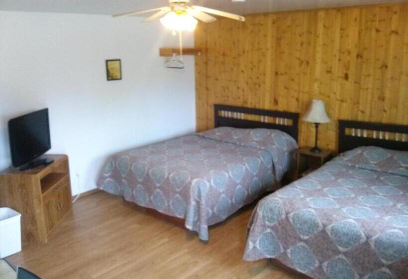 Moosomin Motel